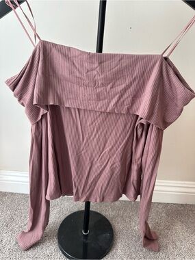 Gypsy & Jade - Off the Shoulder Pink Ribbed Shirt